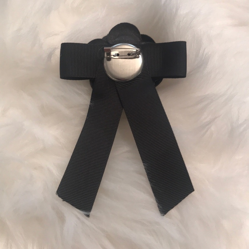 Brooch new - Picture 2 of 3